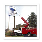 40 Foot Boom Truck Fixing Sign